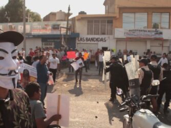 Protesta ciudadana contra la Marina