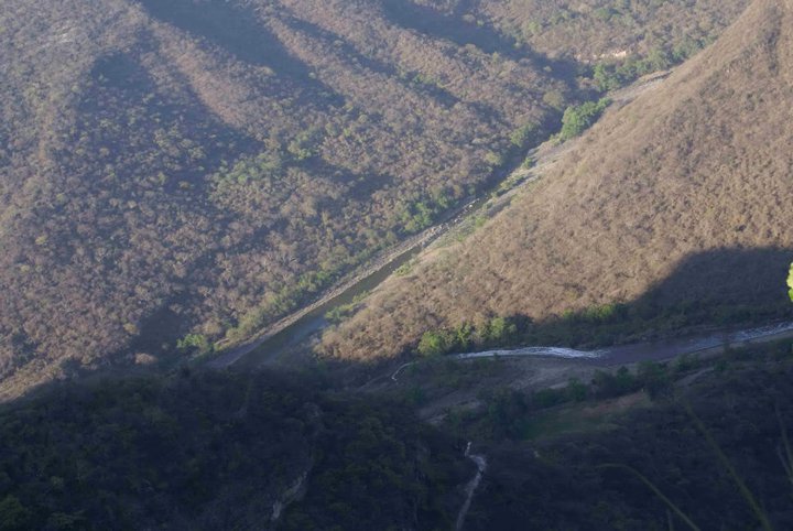 Cruce del río Santiago y el río Verde