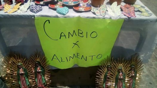 Artesanías por alimentos