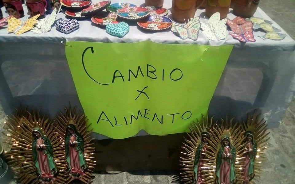 Artesanías por alimentos