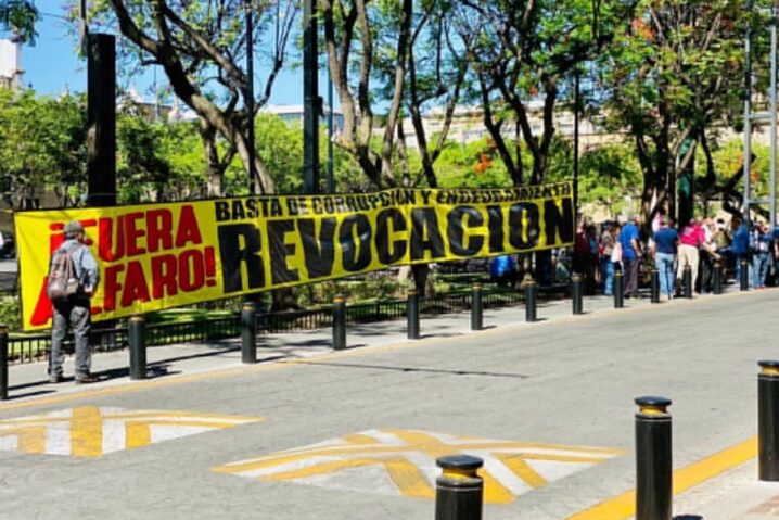 Piden revocación de mandato